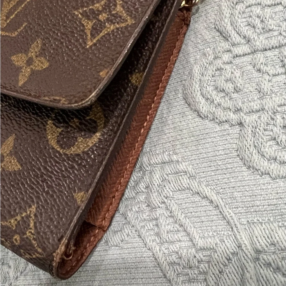 Authentic Louis Vuitton Monogram Wallet - Picture 5 of 6